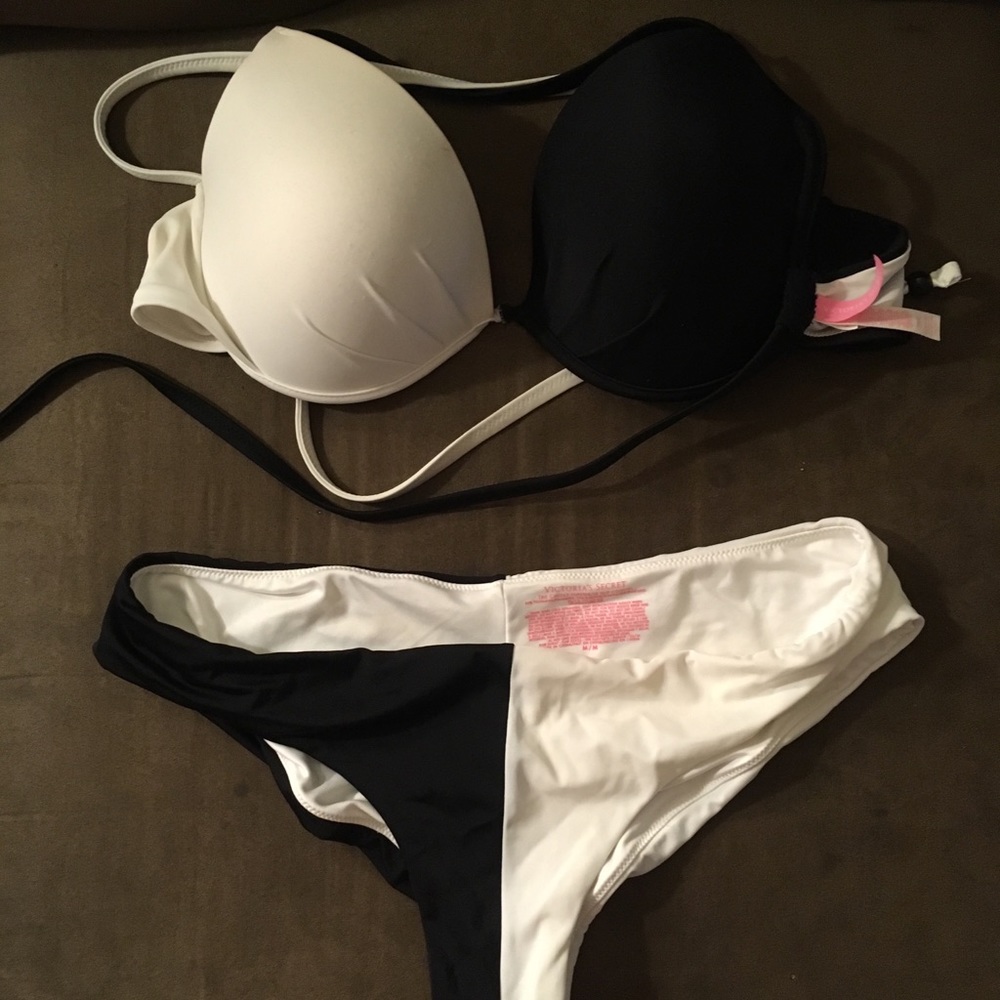 Black/white colorblock VS bikini - 34DD/M